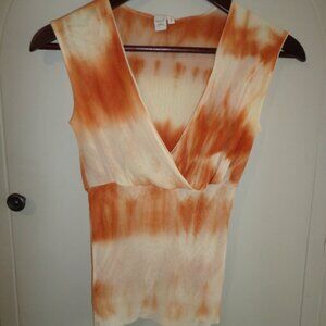 Sweet Pea Sleeveless Tie/Dyed Top S Rust Tones Criss/Cross V-Neck